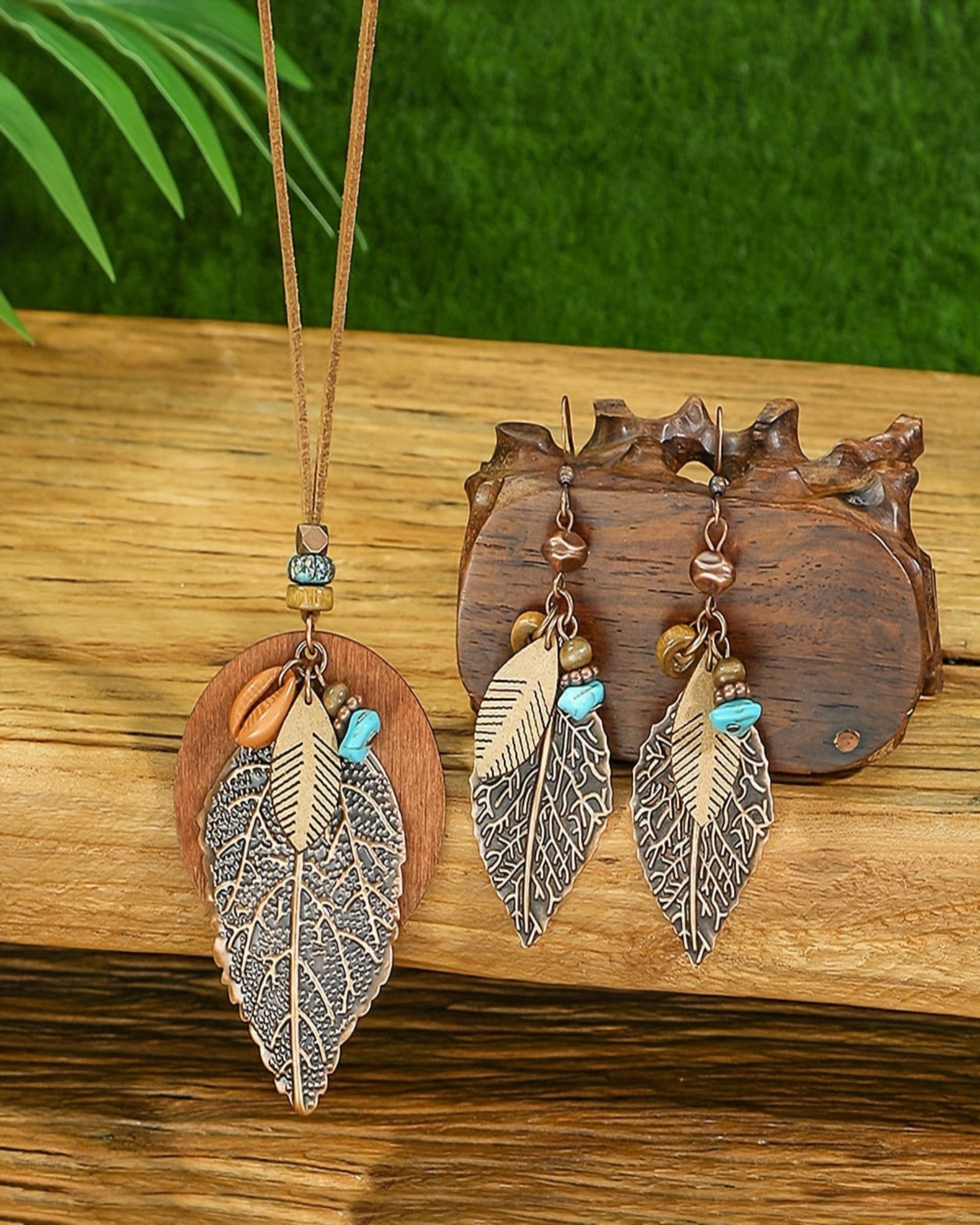 Chloe – Boho Leaf Pendant Necklace & Earring Set - Jewelry Set - Boho Style