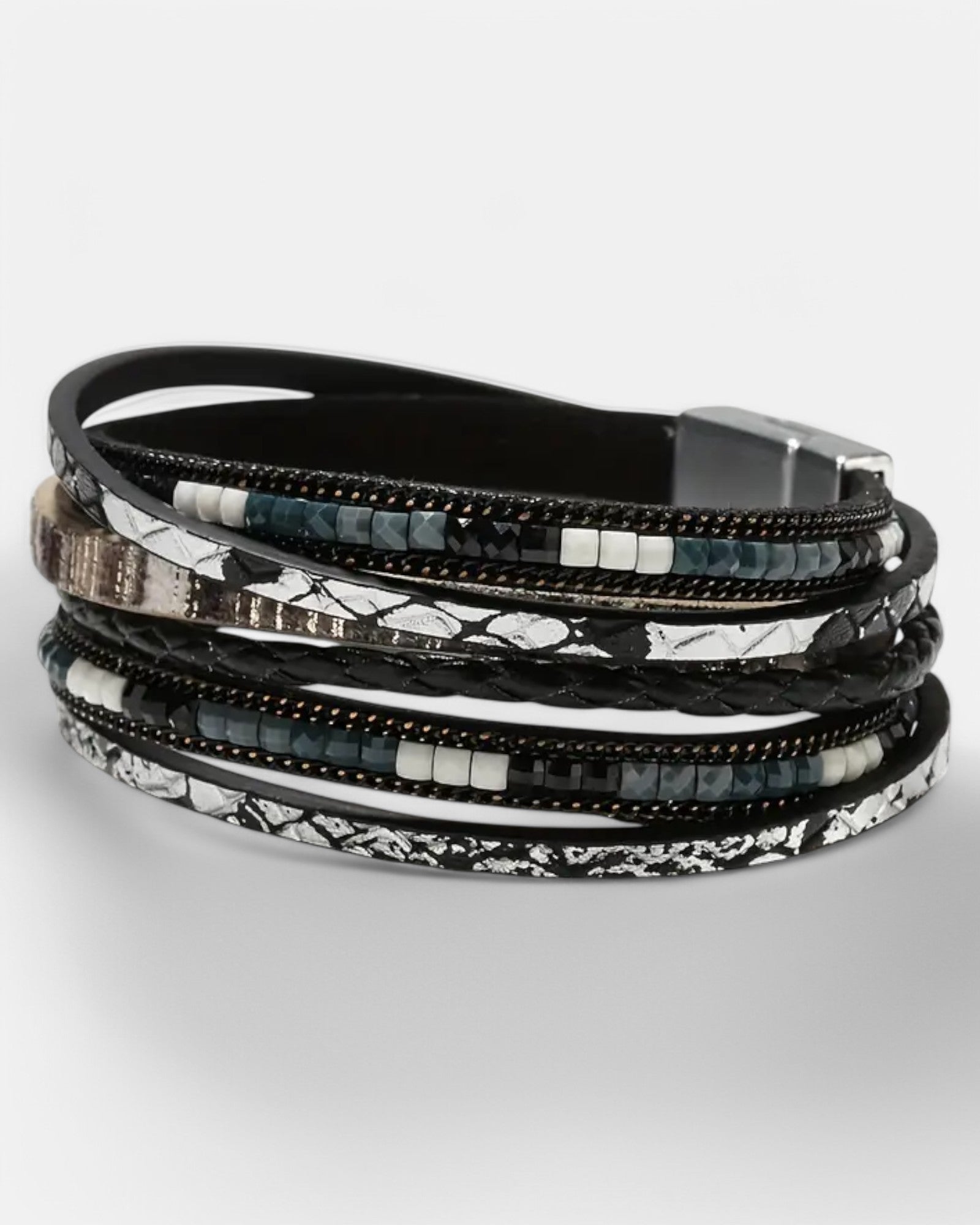 Clara – Boho Leather Bracelet with Magnetic Clasp - Boho Style - Black -