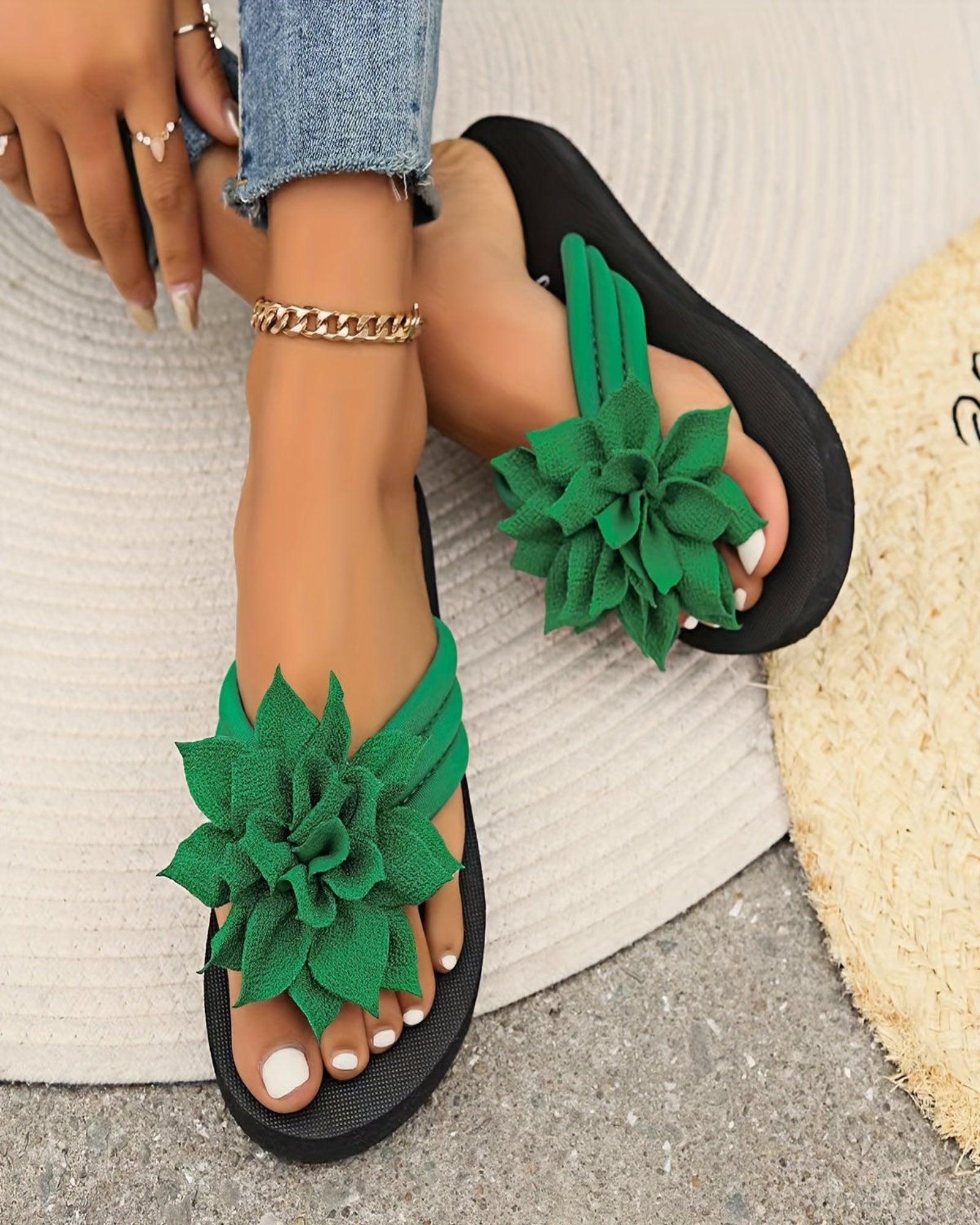 Emily – Stylish Bohemian Floral Open Toe Flip Flops - Slipper Sandals - Boho Style