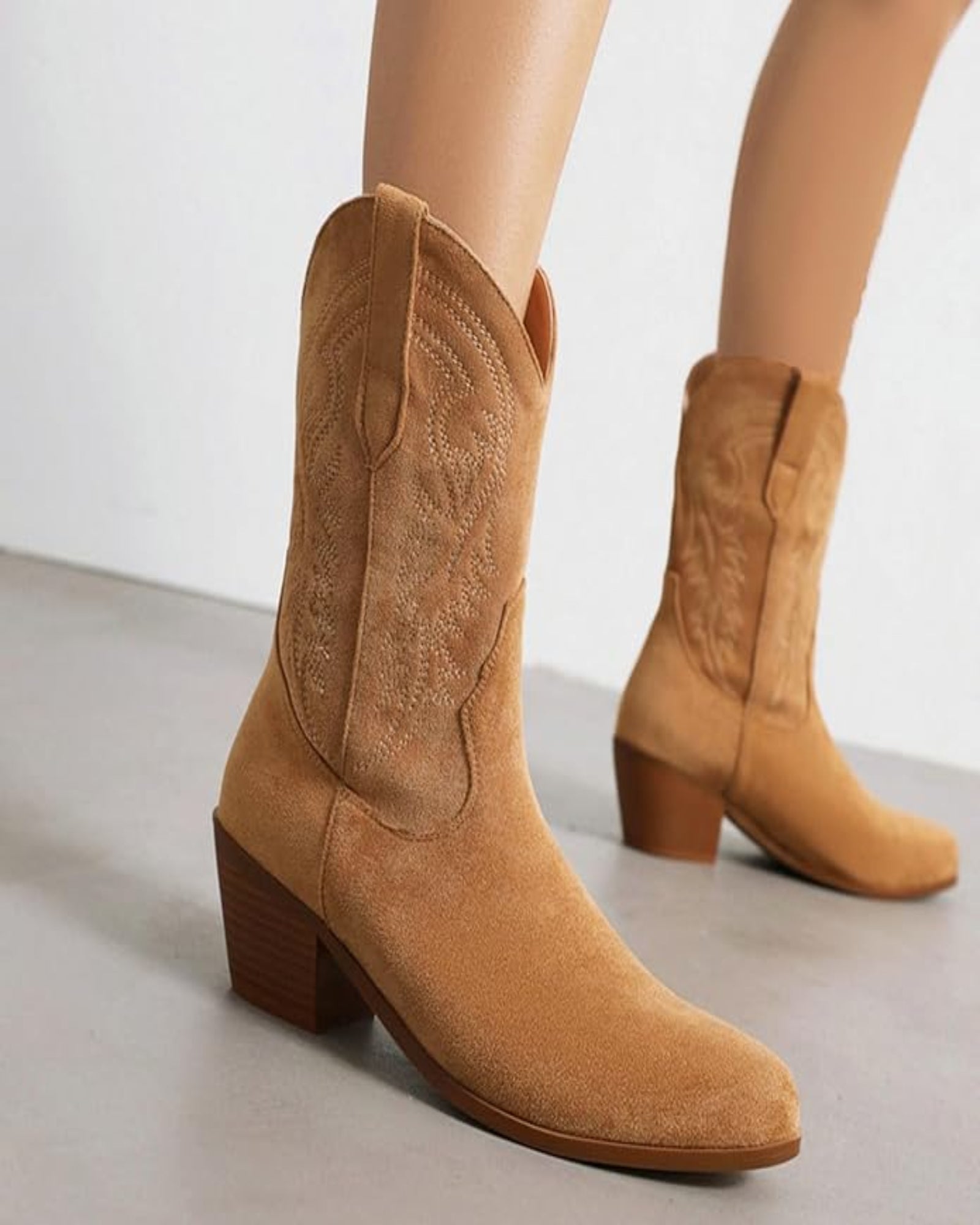 Everly – Chic Embroidered Boho Ankle Boots with Mid Heels - Boots - Boho Style