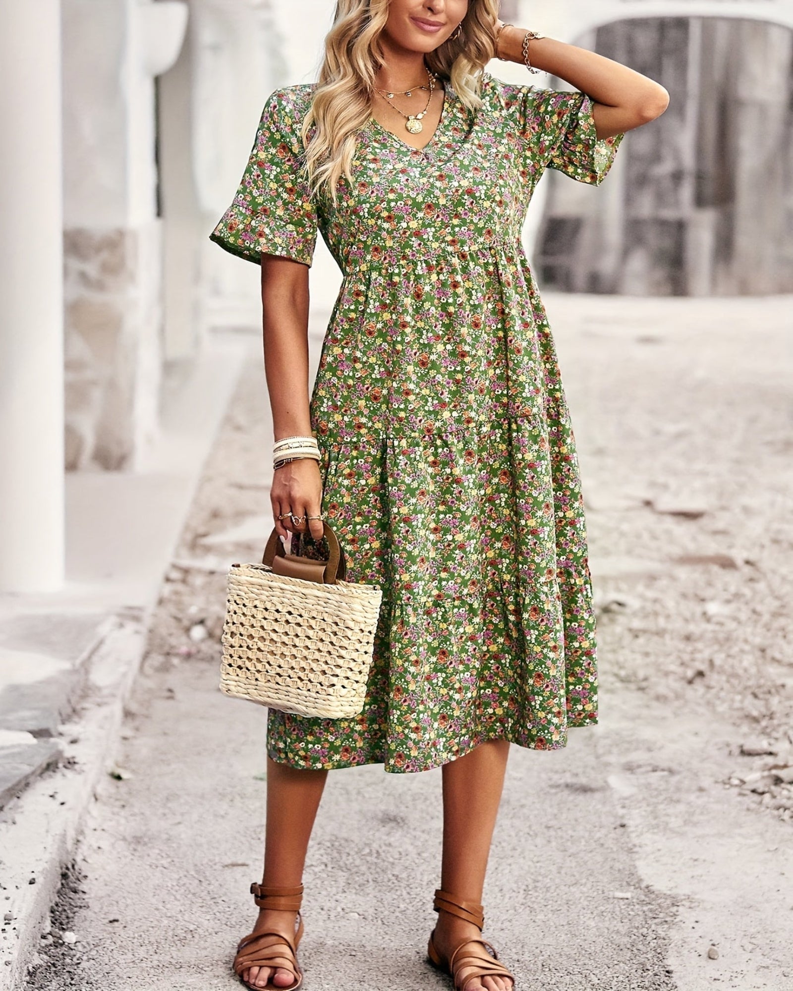 Luna – Plus - Size Bohemian V - Neck Floral Maxi Dress - Dress - Boho Style