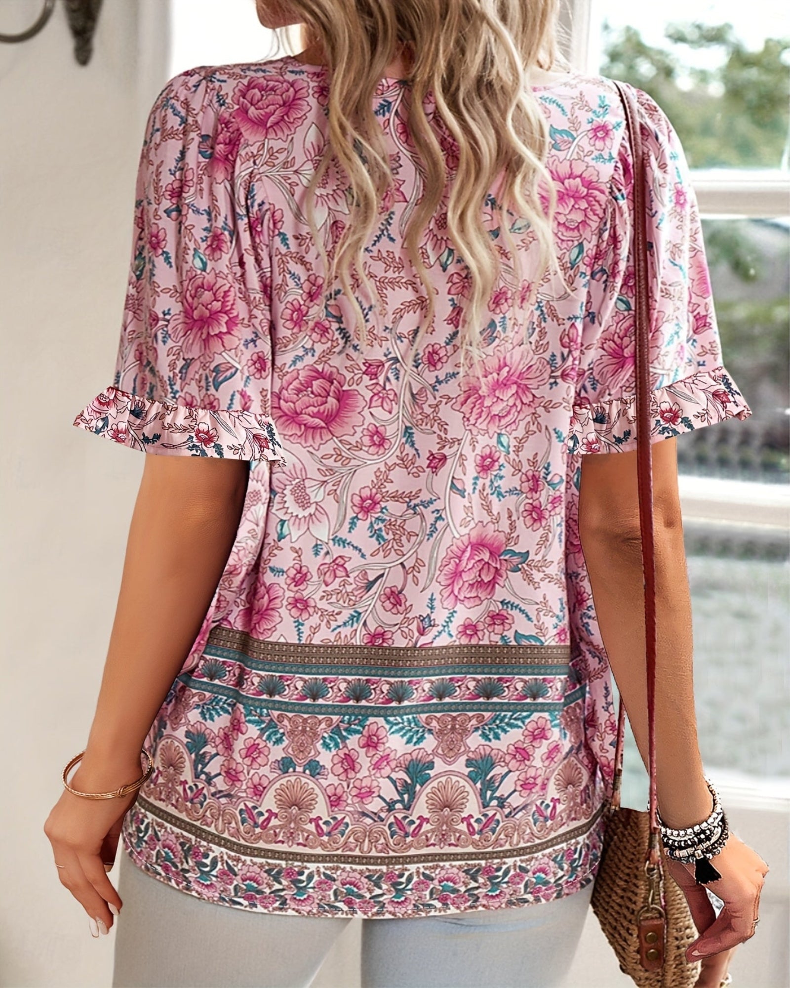 Thea – Plus Size Boho V - Neck Blouse with Lantern Sleeves - Blouse - Boho Style