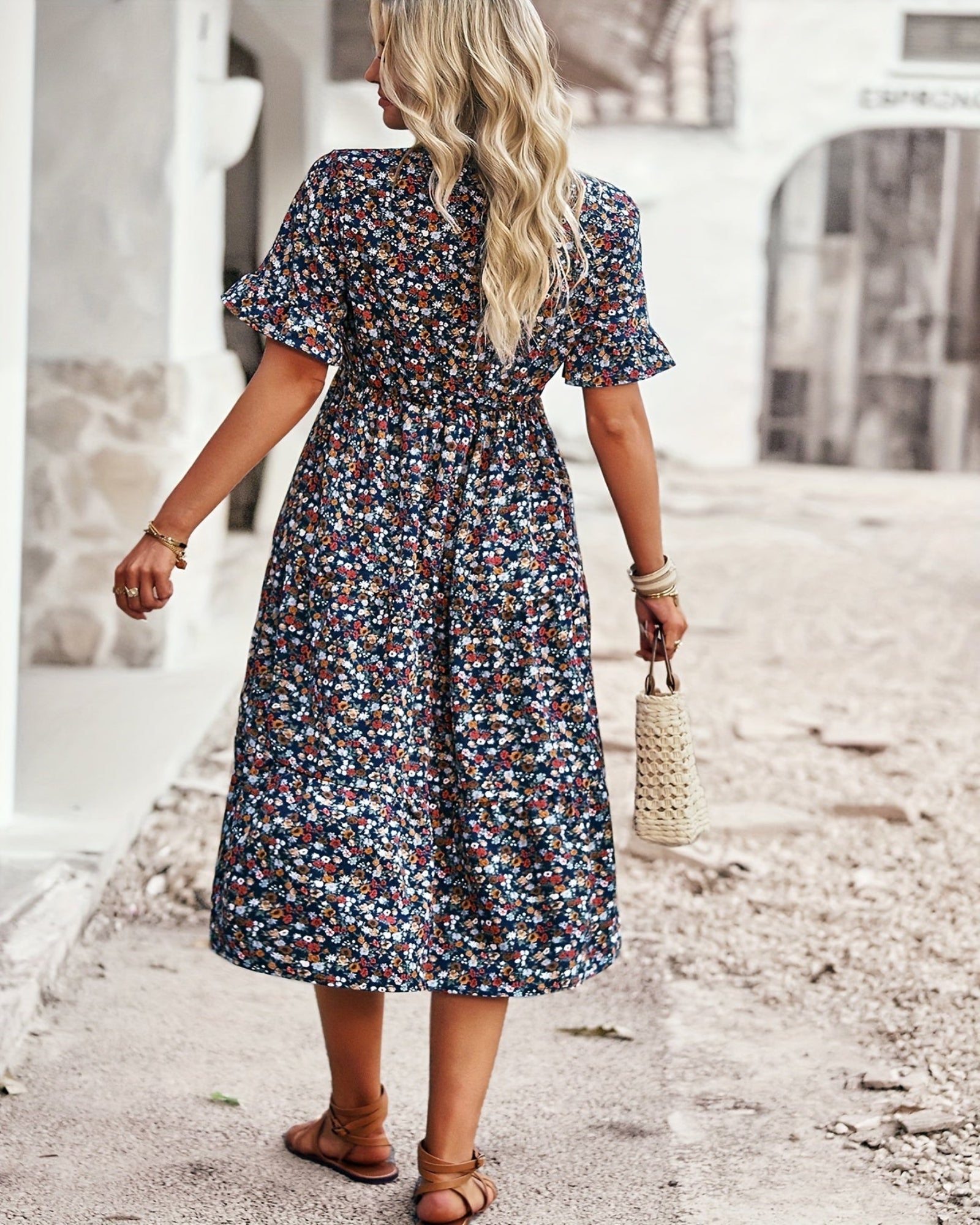 Luna – Plus - Size Bohemian V - Neck Floral Maxi Dress - Dress - Boho Style